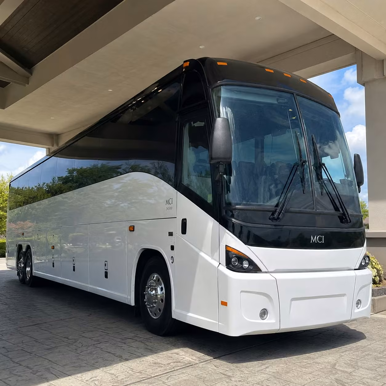 roseville charter buses for municipal agency shuttles and city staff transportation